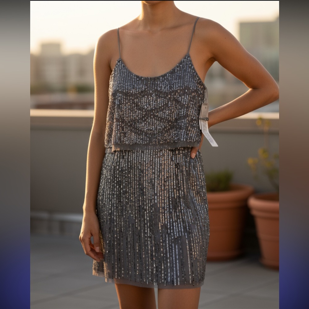 NWT Aidan Mattox  Silver Sequin beaded  Tiered Cocktail  Dress